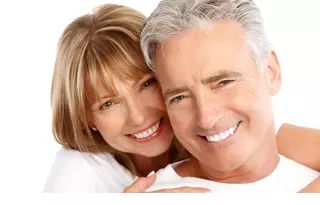 article_other_couplesmiling.jpg