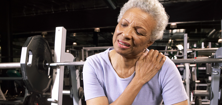Pain_WomanWithShoulderPain.jpg